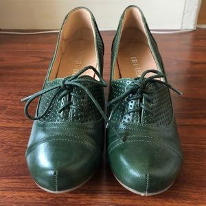 Chelsea Crew Maytal Heels